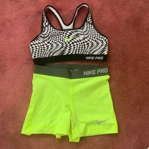 Nike Pro Sports Bra and Spandex